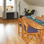 6 Person In Leirvik I Sogn-by Traum Bø
