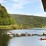 Дом отдыха 6 Person In Leirvik I Sogn-by Traum