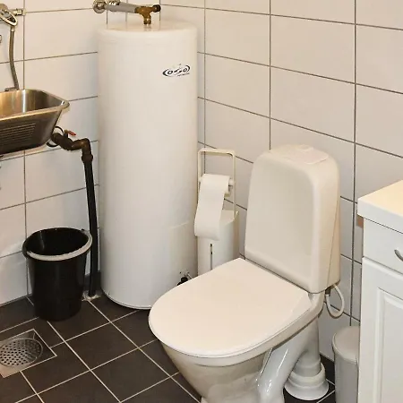 Holiday home 6 Person In Leirvik I Sogn-by Traum